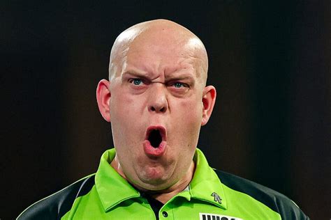 Michael Van Gerwen Daagt Tegenstanders Uit Allemaal… Kantinepraat