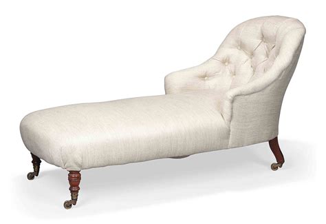 A Late Victorian Walnut Daybed By Howard And Sons Late 19th Century