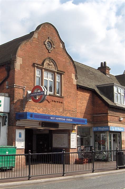 West Hampstead Underground Station (Camden, 1879) | Structurae