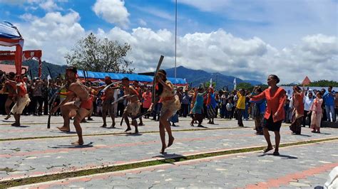 Ramaikan HUT 23 Provinsi Malut Tarian Suku Togutil Diapresiasi Tamu