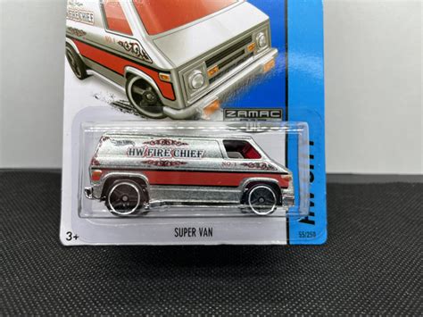 2015 Hot Wheels Super Van Walmart Exclusive Mainline HW Rescue