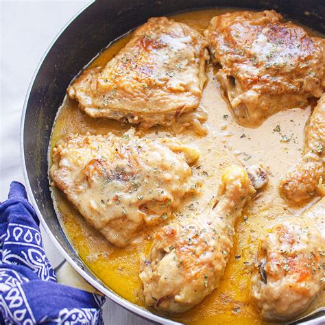 Fried Chicken With Rice And Gravy