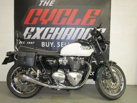 Triumph Triumph Bonneville T Competition Green Tweedehands De