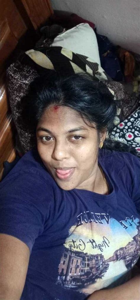 Tamil Chubby Mature Sexy Wife Nude Pics Fav Bees