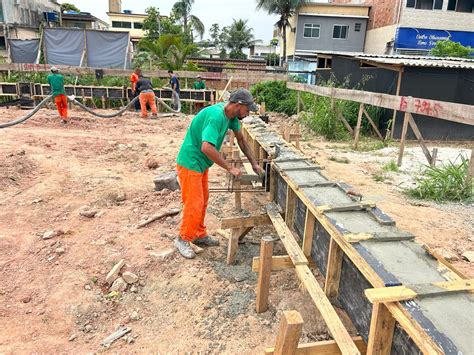 A Secretaria Municipal De Obras E Defesa Civil Vem Acompanhando As