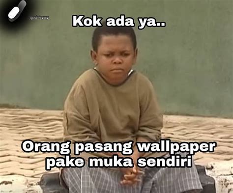 Meme Mikir Keras Ini Bikin Pikiran Melayang