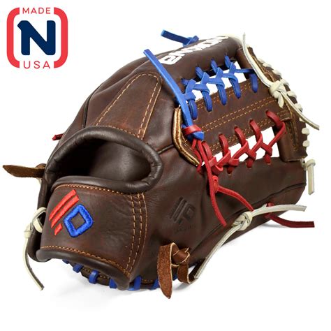 Ballgloves - Nokona Ballgloves