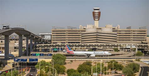 Phoenix Sky Harbor Airport Is A 3 Star Airport Skytrax