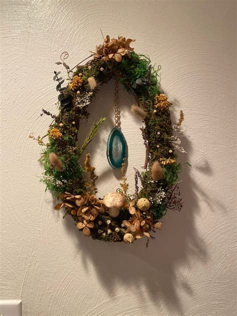 Magic Moss Wreath Etsy Canada Wreaths Moss Wreath Dried Flowers