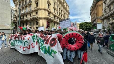 G7 A Capri Tensione Al Porto A Napoli Fra Manifestanti Per Gaza A