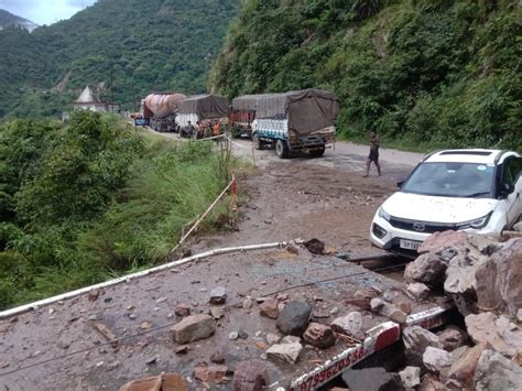 Heavy Rainfall Triggers Landslide On Rishikesh Badrinath Highway India Today