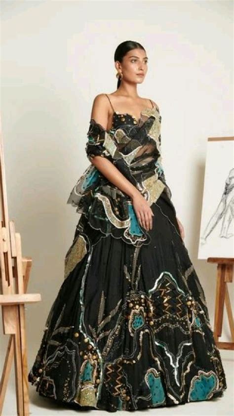 fashion 2023 | Party wear indian dresses, Traditional indian outfits ...