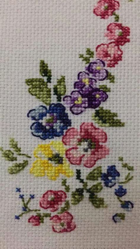 fatma alan adlı kullanıcının cross stitch panosundaki Pin Kanaviçe