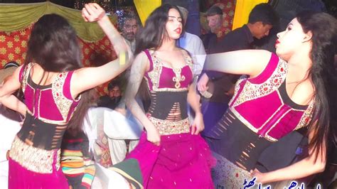 Latest Hot Mujra Dance L Pakistani Wedding Mujra L Latest Saraiki And