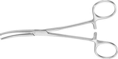 KOCHER OCHSNER Hemostatic Forceps Curved 160 Mm 6 1 4 Toothed