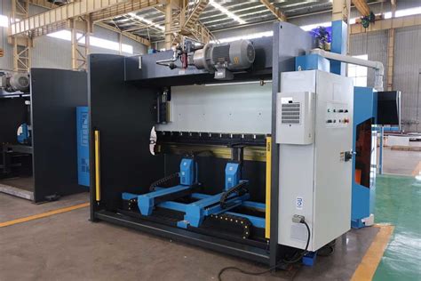 Accurl Axis Cnc Hydraulic Press Brake Ton X Mm With Delem Da