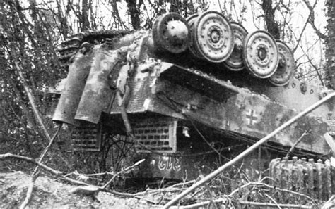 Pzkpfw Vi Tiger Of The Schwere Panzer Abteilung Tank Number