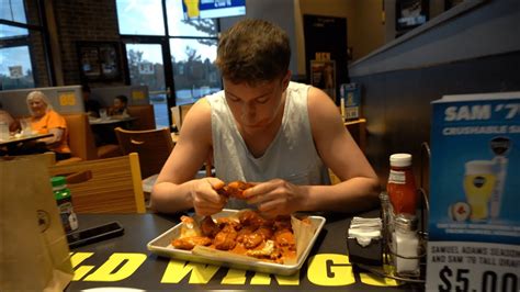 Buffalo Wild Wings Blazin Challenge Youtube