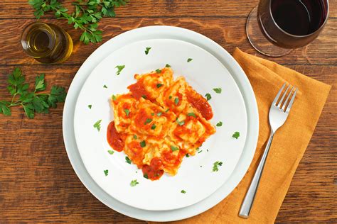 Braised Beef Au Jus Ravioli With Chunky Tomato Basil Sauce Olivieri®