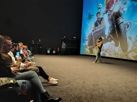 CHARLEROI Jeff Panacloc à Pathé pour présenter A la poursuite de