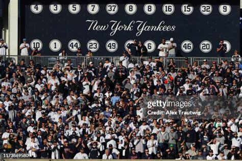 Minnesota Twins Fans Photos And Premium High Res Pictures Getty Images