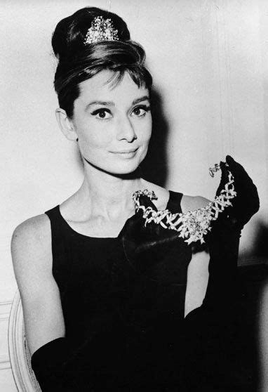 Audrey Hepburn Had Breakfast At The Real Tiffanys In Breakfast At