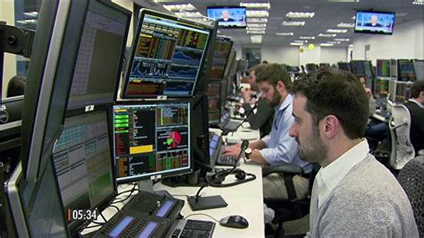 Bovespa Fecha Em Queda Nesta Quinta Feira Cen Rio Pol Tico No Radar