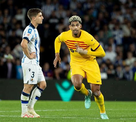 Resumen Goles Y Highlights Del Real Sociedad Fc Barcelona De La