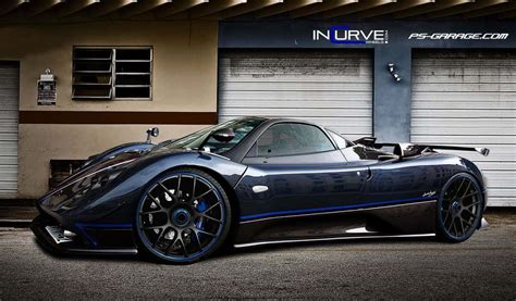 Download Limited Edition Pagani Zonda Tricolore In Action Wallpaper