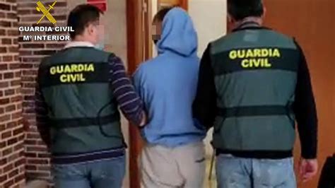 Detenido Por Robar Tres Bolsos Del Tir N En Cuatro D As En Cieza La