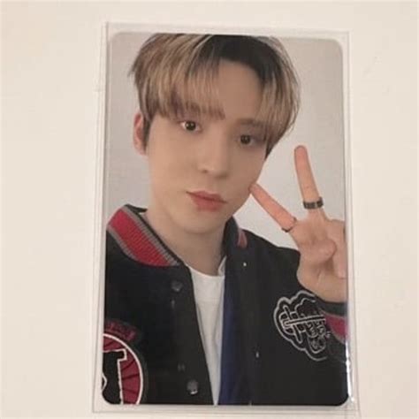 Ateez Yunho Limitless Type B Pc Mercari