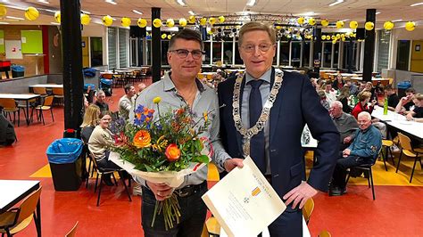 Johan Koninklijk Onderscheiden Nieuw Volendam