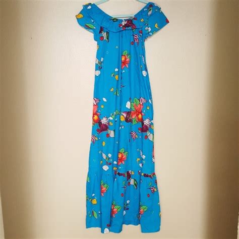 Hilo Hattie Dresses Vintage 6s Hilo Hattie Hawaiian Dress Mumu Poshmark