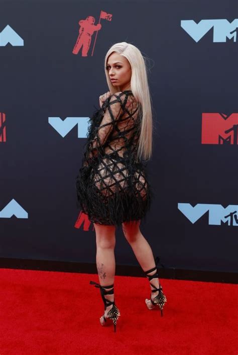 Mariahlynn – HawtCelebs