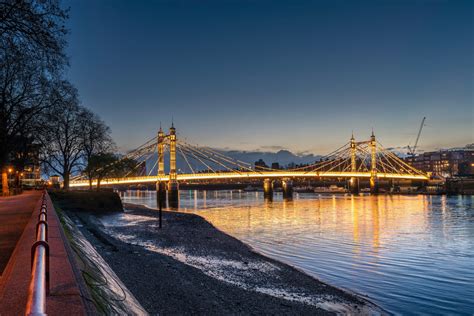 Albert Bridge | Illuminated River