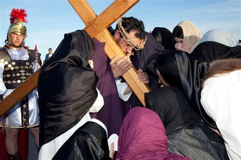 La Semana Santa De Fresno El Viejo Se Presenta Con El Viacrucis Juvenil