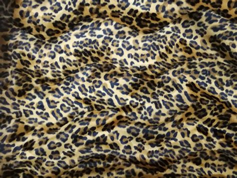 Tissu Fourrure Synt Leopard Acheter Du Tissu Vente De Tissus En