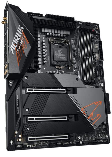 GIGABYTE Z590 Aorus Master Motherboard Review