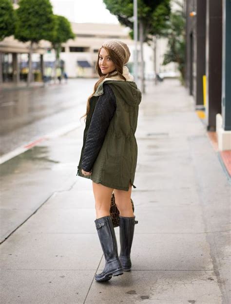 VEM VER 60 Ideias De LOOK Para DIAS DE CHUVA Oquevestir Look