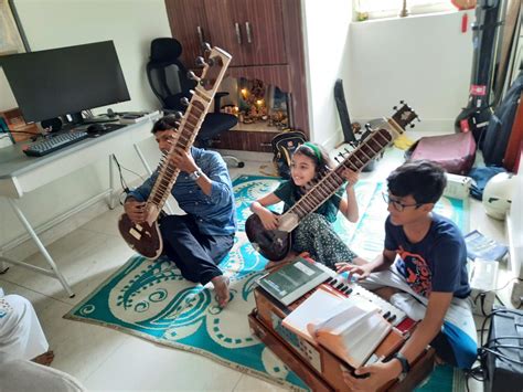 Best Sitar Learning Classes in Dwarka Delhi, Sitar Basic Lessons for ...