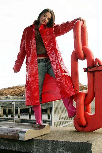 Photo NW6T0169 Red Mac Macintosh Raincoat Pvc Shiny Lurvely Red