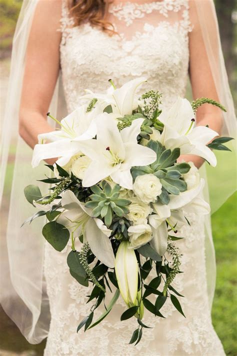 An idea for centerpieces! Succulents and green fillers (like eucalyptus ...