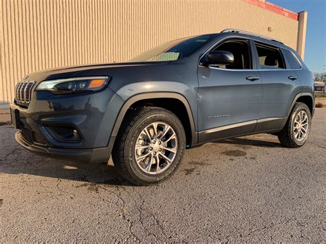 New 2021 Jeep Cherokee Latitude Lux Sport Utility In St Joseph Js21040 Reed Jeep Ram