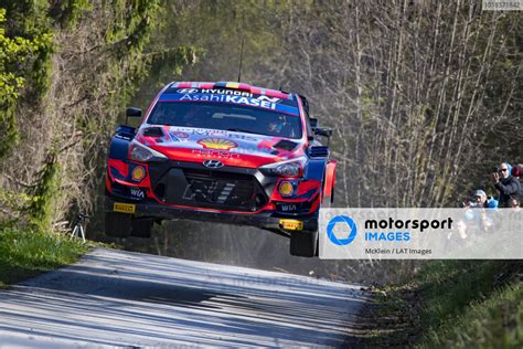 Thierry Neuville BEL Hyundai World Rally Team Hyundai I20 Coupe WRC