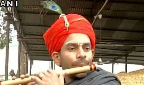 Tej Pratap Yadav Turns Lord Krishna On New Year India