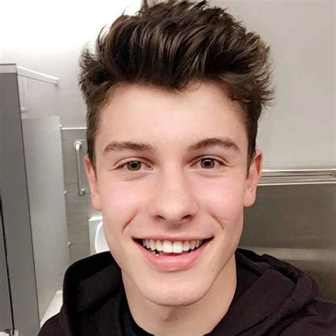 A Imagem Pode Conter Pessoa Sorrindo Selfie E Close Up Shawn