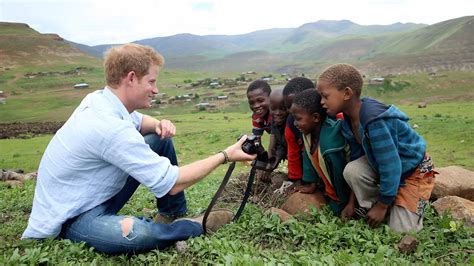 It's a snap! Prince Harry shares photos from trip to Africa - TODAY.com