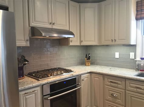 Cream Glass Backsplash