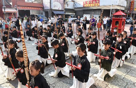 黃偉哲主祭秋祭武聖典禮 拔智慧毛吸引觀禮 中華日報中華新聞雲