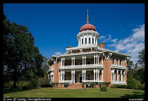 Picture Photo Longwood An Unfinished Mansion With An Octogonal Shape